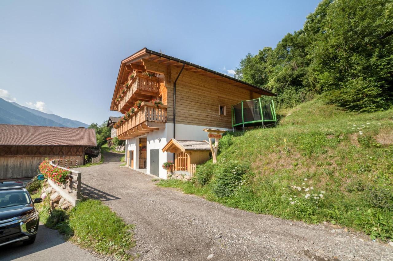 Innergasserhof Ferienwohnung Enzian San Martino In Passiria  ภายนอก รูปภาพ